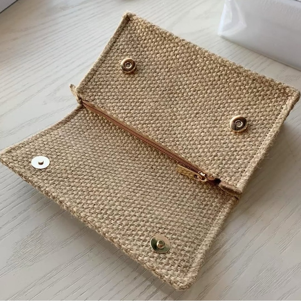 New in Box Dior Tan Heavy Hemp/Raffia GWP Shoulder Bag— Absolutely Stunning! - Picture 5 of 9